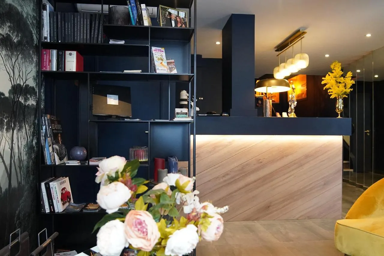 Ath Hotel Athenee Cannes