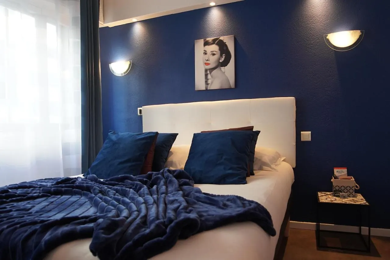 ***  Ath Hotel Athenee Cannes France